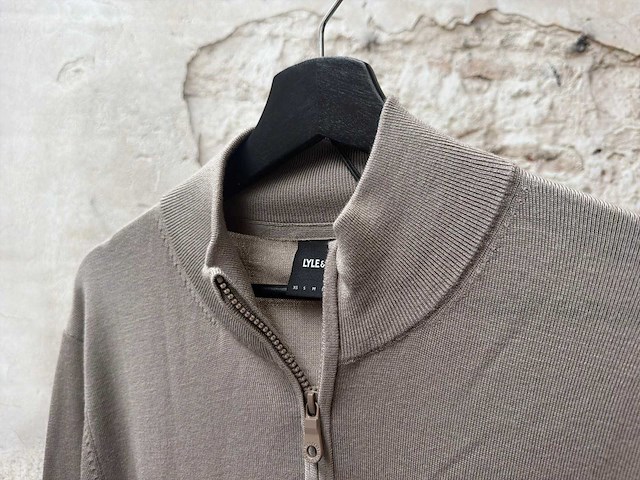 Lyle & scott trui - afbeelding 2 van  2