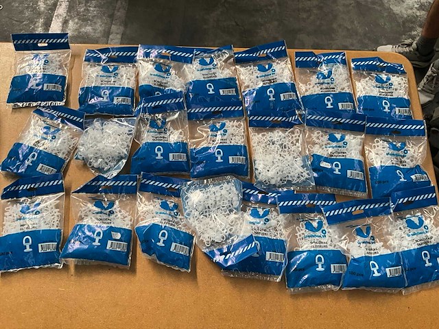 Lz solutions gordijnschuivers (4500x) - afbeelding 1 van  3