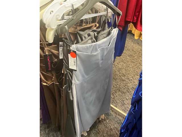 M parisienne diverse cocktailjurken (106x) - afbeelding 4 van  41