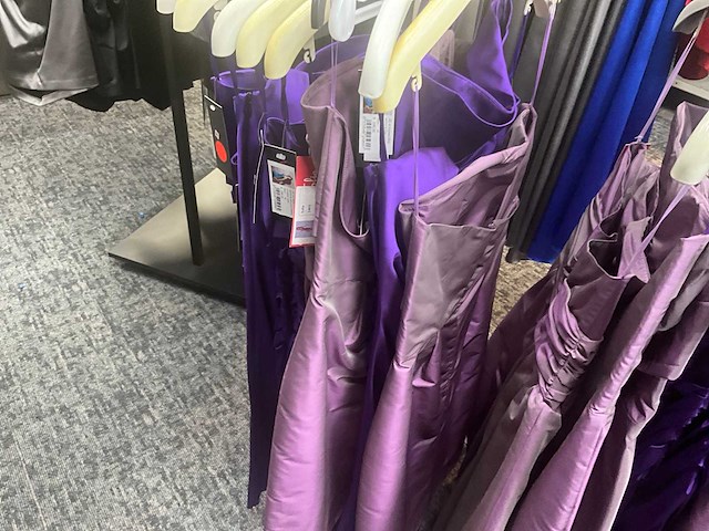 M parisienne diverse cocktailjurken (106x) - afbeelding 16 van  41