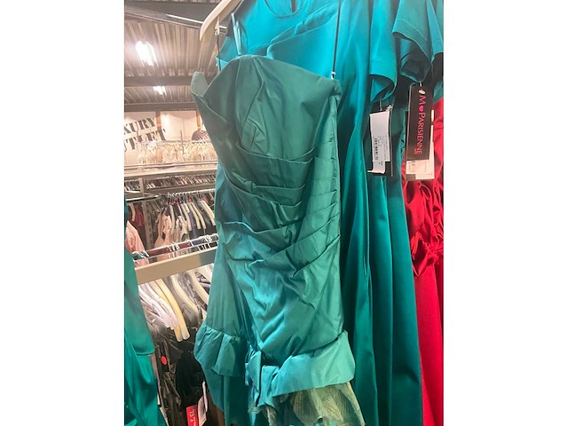 M parisienne diverse cocktailjurken (106x) - afbeelding 22 van  41