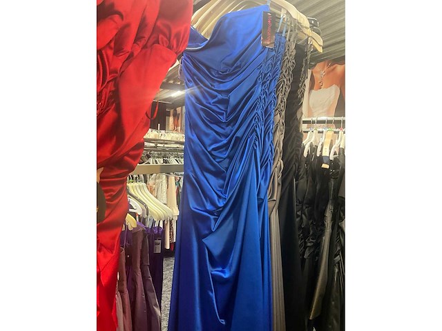 M parisienne diverse cocktailjurken (106x) - afbeelding 31 van  41