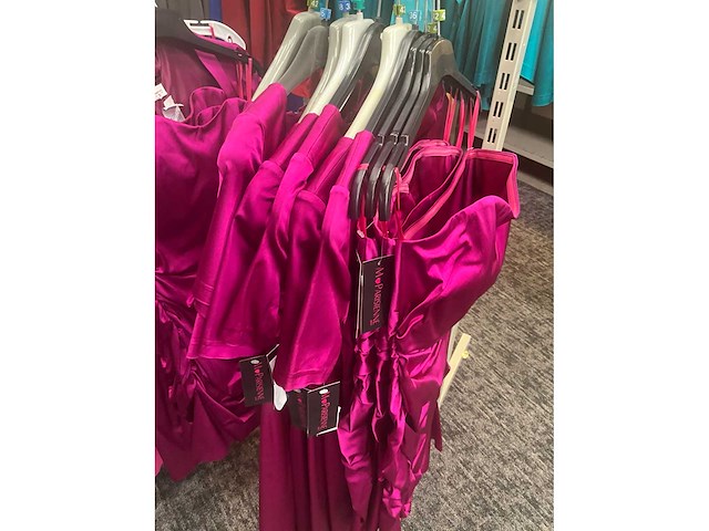 M parisienne diverse cocktailjurken (106x) - afbeelding 40 van  41