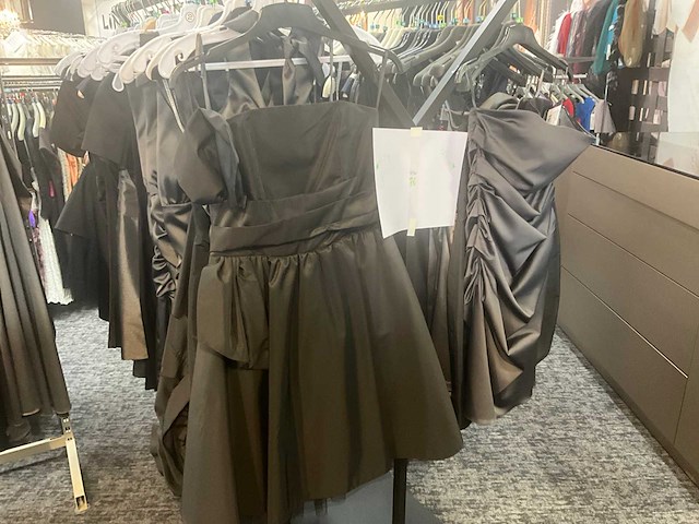 M parisienne diverse cocktailjurken (76x) - afbeelding 12 van  38