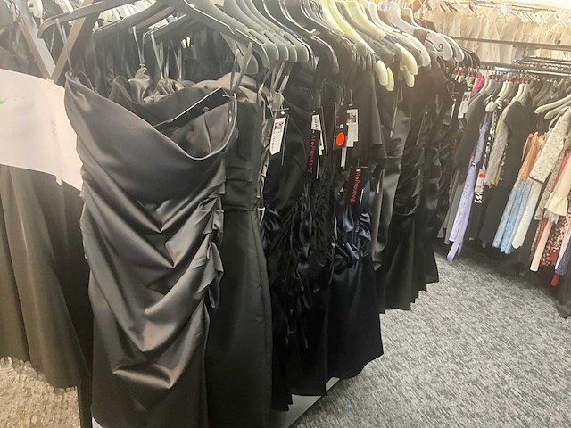 M parisienne diverse cocktailjurken (76x) - afbeelding 27 van  38