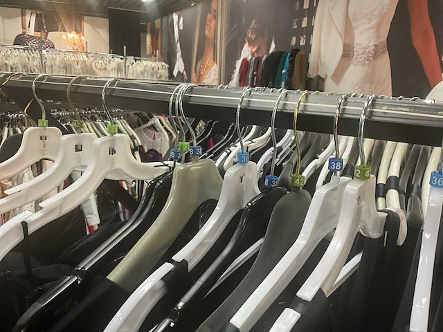 M parisienne diverse cocktailjurken (76x) - afbeelding 30 van  38