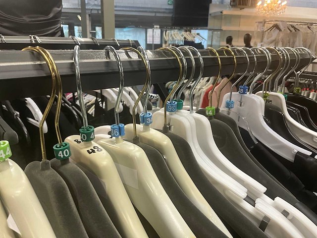 M parisienne diverse cocktailjurken (76x) - afbeelding 32 van  38