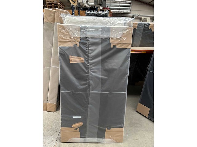 M-ray - toscane - boxspring 180/210 cm - afbeelding 6 van  7