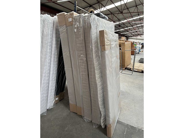 M-ray - toscane deluxe - boxspring 140/200 cm - afbeelding 1 van  1