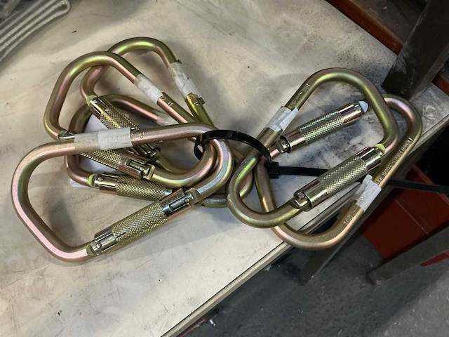 M60 karabijnhaak (6x) - afbeelding 1 van  2