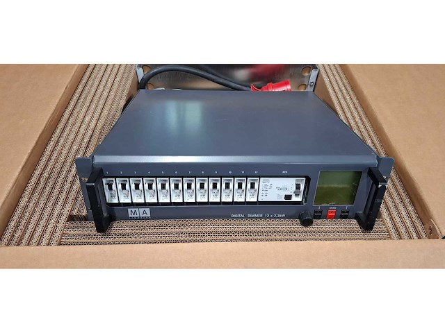 Ma - 12x2.3kw rcd - dimmerpack - afbeelding 3 van  3