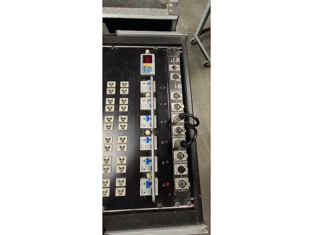 Ma - 24 x 2,3kw - dimmerpack - afbeelding 3 van  5