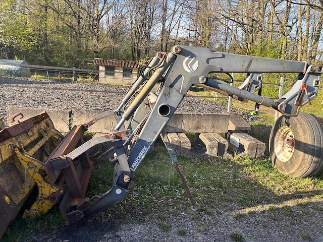 Maaier f4 laadarm - afbeelding 1 van  8