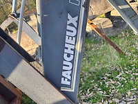 Maaier f4 laadarm - afbeelding 6 van  8