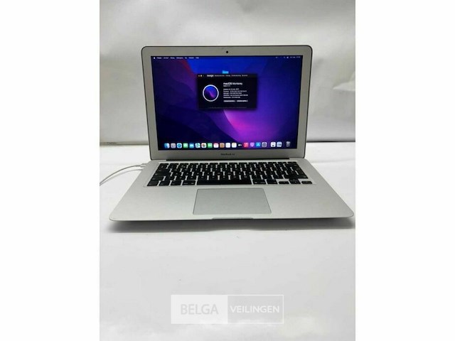 Macbook air 13 inch intel core i5 / 4gb /120gb ssd + oplader - afbeelding 1 van  6