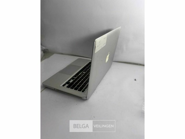 Macbook air 13 inch intel core i5 / 4gb /120gb ssd + oplader - afbeelding 6 van  7