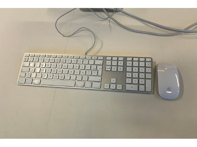 Macbook air, scherm en toebehoren - afbeelding 5 van  8