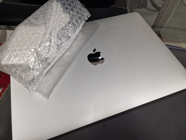 Macbook air - afbeelding 3 van  4