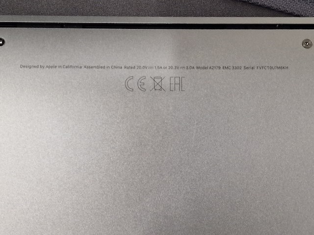 Macbook air - afbeelding 4 van  4