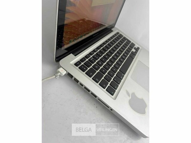 Macbook pro 13 inch intel core i5 / 4gb /120gb ssd + oplader - afbeelding 3 van  7