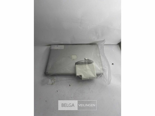 Macbook pro 13 inch intel core i5 / 4gb /120gb ssd + oplader - afbeelding 7 van  7