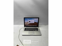 Macbook pro 13 inch intel core i5 / 4gb /120gb ssd + oplader