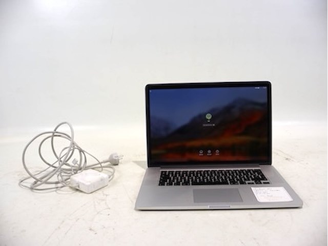 Macbook pro (15inch) - afbeelding 1 van  5