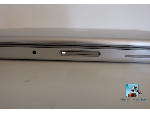 Macbook pro laptop - afbeelding 7 van  11