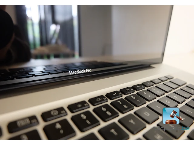 Macbook pro laptop - afbeelding 6 van  13