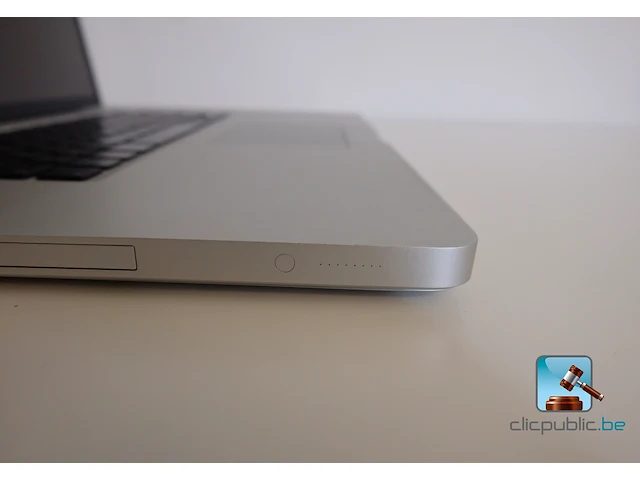 Macbook pro laptop - afbeelding 10 van  13