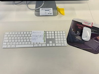 Macbook pro, scherm en toebehoren - afbeelding 5 van  8