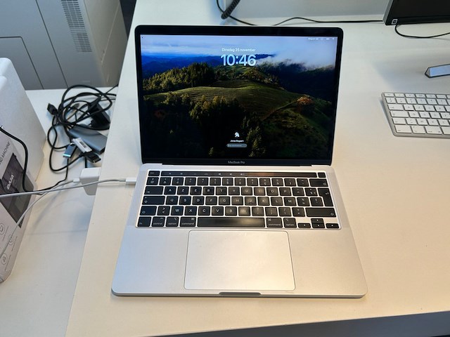 Macbook pro - afbeelding 1 van  4