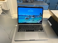Macbook pro - afbeelding 1 van  4