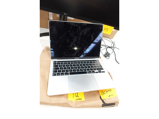 Macbook pro - afbeelding 3 van  5