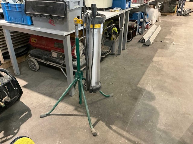 Macc bouwlamp - afbeelding 2 van  3