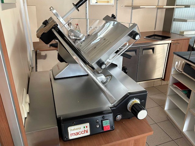 Macchi tafelsnijmachine - afbeelding 4 van  5