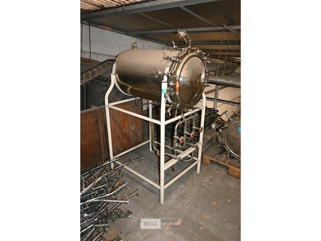 Machine om medische materialen te steriliseren - afbeelding 1 van  8