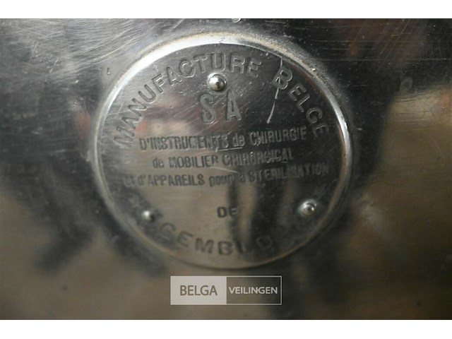 Machine om medische materialen te steriliseren - afbeelding 8 van  8