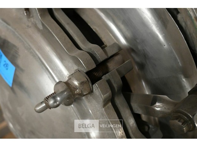 Machine om medische materialen te steriliseren - afbeelding 4 van  6