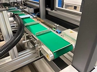Machine voor assemblage mondmaskers - afbeelding 19 van  20