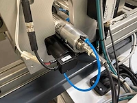 Machine voor assemblage mondmaskers - afbeelding 4 van  27