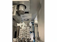 Machine voor assemblage mondmaskers - afbeelding 9 van  29