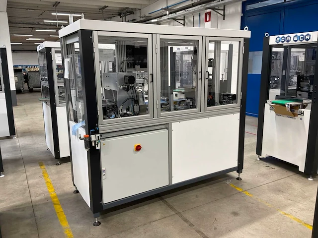 Machine voor assemblage mondmaskers - afbeelding 13 van  26