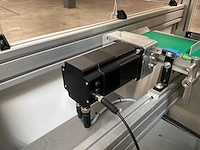 Machine voor assemblage mondmaskers - afbeelding 5 van  27