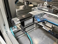 Machine voor assemblage mondmaskers - afbeelding 17 van  27