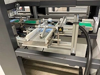 Machine voor assemblage mondmaskers - afbeelding 18 van  20