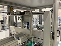 Machine voor assemblage mondmaskers - afbeelding 2 van  25