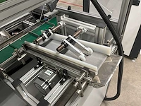 Machine voor assemblage mondmaskers - afbeelding 21 van  25