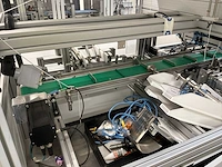 Machine voor assemblage mondmaskers - afbeelding 23 van  25