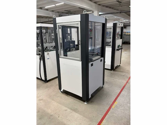 Machine voor assemblage mondmaskers - afbeelding 8 van  14